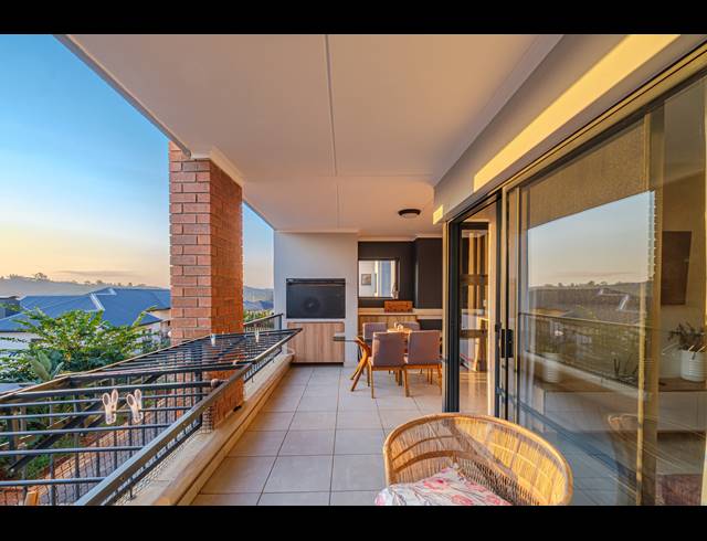 3 BEDROOM APARTMENT FOR SALE IN BALLITO CENTRAL